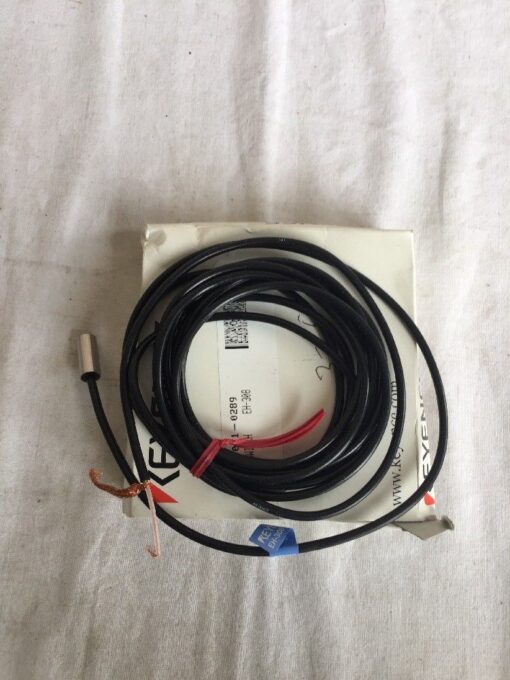 Keyence EH-308 Proximity Sensor - Image 2