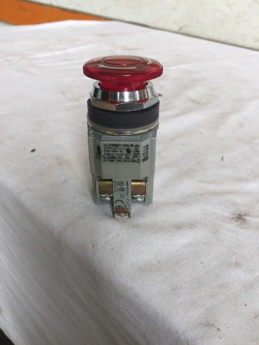 IDEC AVLD39911DN Push-Twist Release Button Red - Image 3