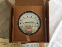 Alternative view of Dwyer Magnehelic Pressure Gauge 2010