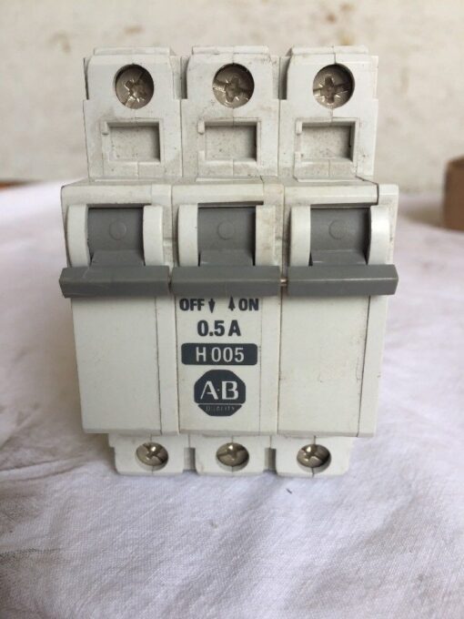 Allen-Bradley 1492-CB3 H005 Circuit Breaker Series B
