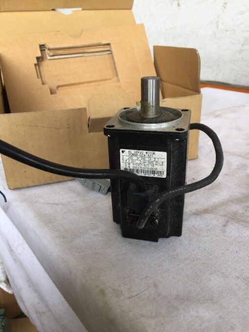 Yaskawa AC Servo Motor SGMAH-02A1A21 - Image 2