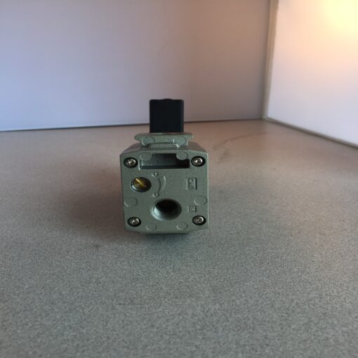 002-011-0099 - Image 4