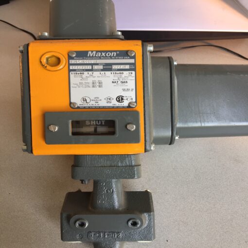 Honeywell Maxon Gas Valve 1.5" 5000 1 - Image 2