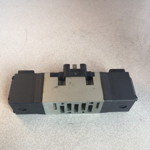 002-001-0018 - Image 2