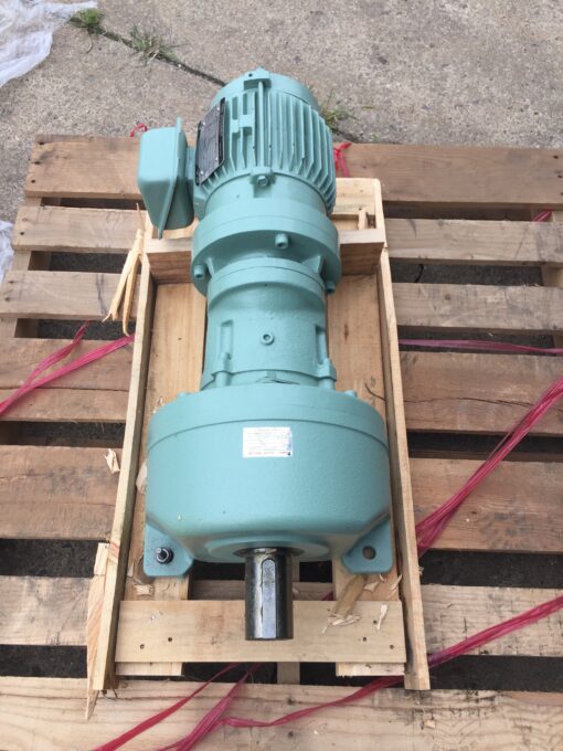 Tsubaki Gear Motor GMTA040-50L300FI