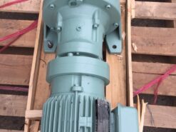 Alternative view of Tsubaki Gear Motor GMTA040-50L300FI