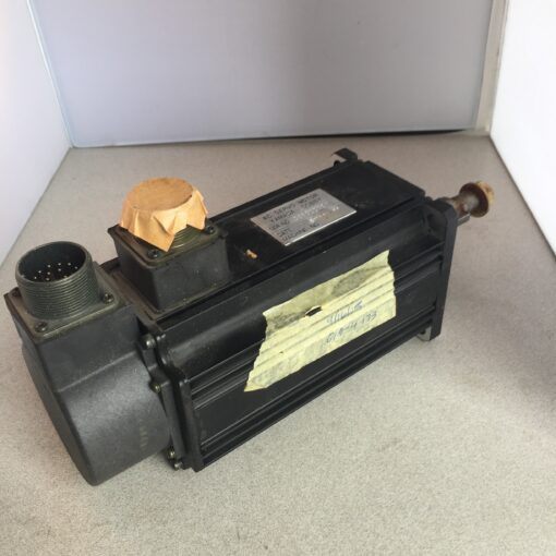 Yamada Dobby AC Servo Motor 04100005M - Image 2