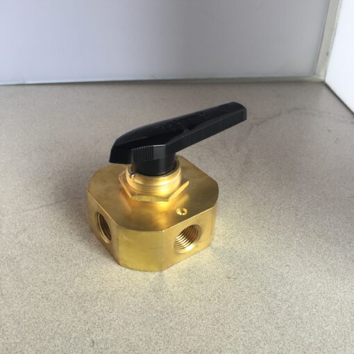 Swagelok Hand Valve B-45YF8 (3 Port)