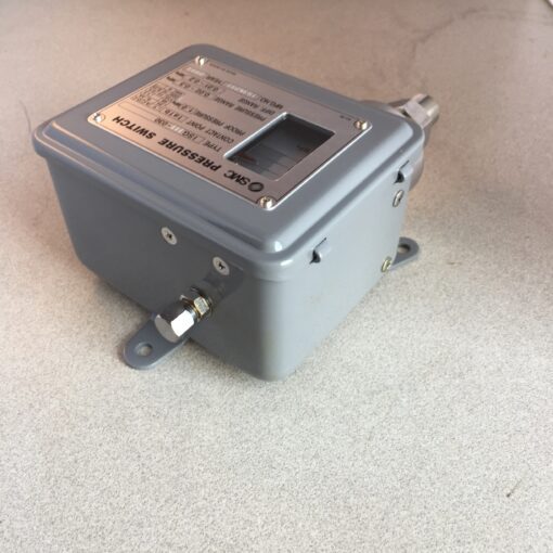 SMC Pressure Switch ISG111-030 - Image 3