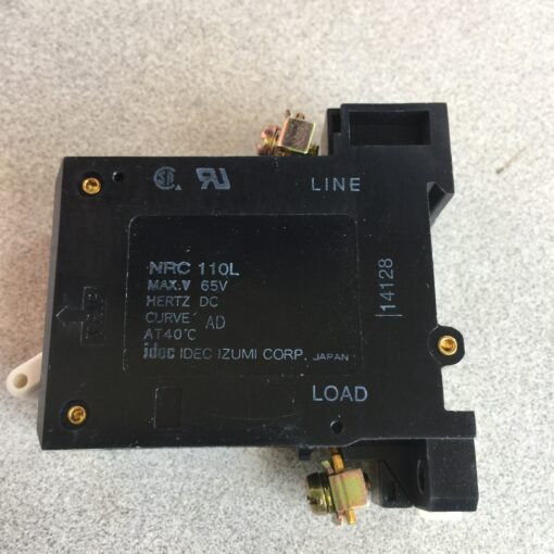 Breaker IDEC Circuit Protector NRC110L-3AAD - Image 2