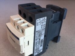 Alternative view of Telemecanique LC1D25FE7 Contactor