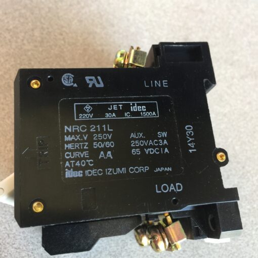 IDEC Circuit Protector NRC211L-30AAA - Image 2