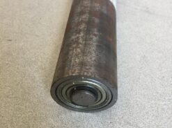 Alternative view of Tail Roller S18A00423