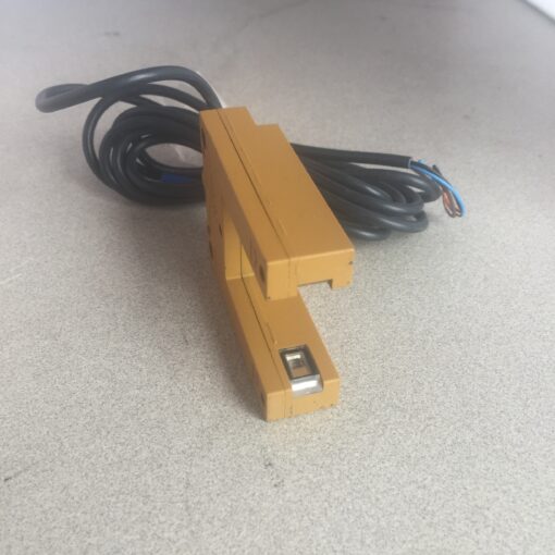 Omron Photoelectric Switch E3S-GS3E4 - Image 2