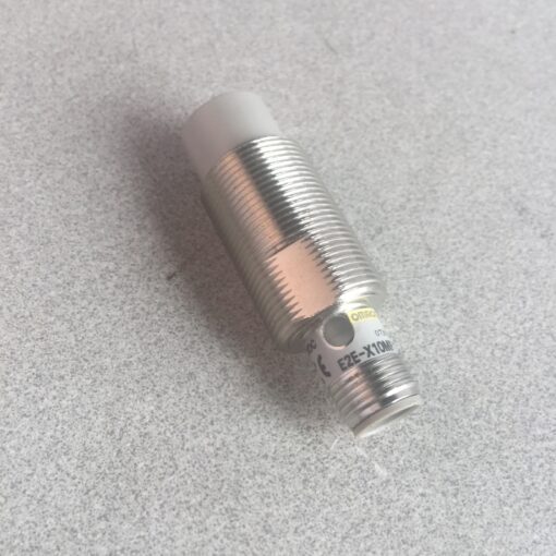 Omron Proximity Switch E2E-X10MF1-M1 - Image 2