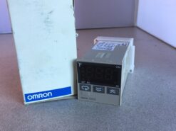 Omron Temperature Controller E5CS-R1KJX-F