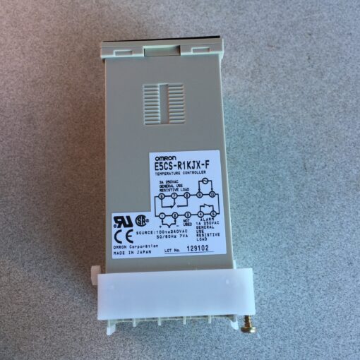 Omron Temperature Controller E5CS-R1KJX-F - Image 3