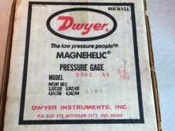 Dwyer Magnehelic Pressure Gauge 2001 AV
