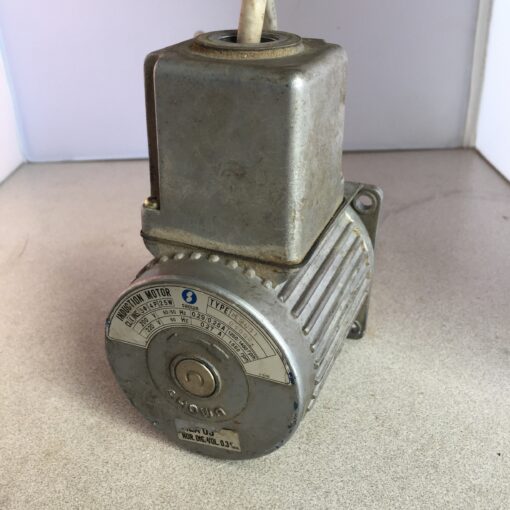Showa Induction Motor M2631