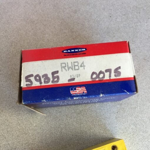 Banner Photoelectric Sensor RWB4 - Image 3