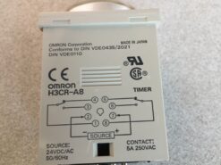 Alternative view of Omron H3CR-A8