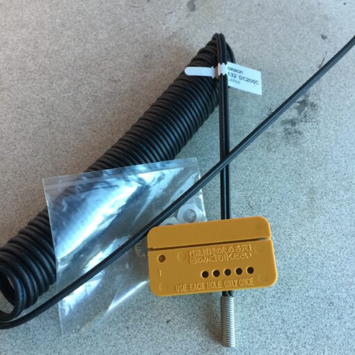 Omron Photoelectric Switch E32-DC200C - Image 2