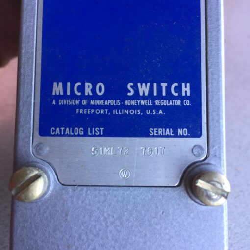 Honeywell Micro Limit Switch 51ML72 7817 - Image 3