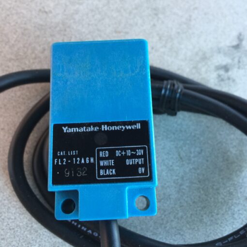 Yamatake Honeywell Proximity Switch FL2-12A6H - Image 2