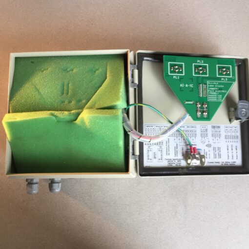 SunX Photoelectric Sensor SF1-AC1 - Image 3