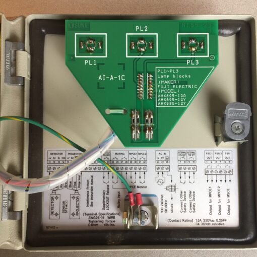 SunX Photoelectric Sensor SF1-AC1 - Image 4