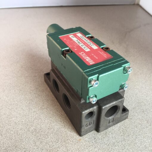 Numatics Valve 153JA4430 - Image 2