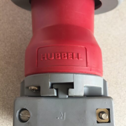 Hubbel Plug 430P7W - Image 3