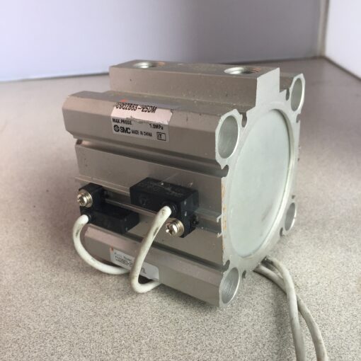 SMC CDQ2B63-25DM - Image 3