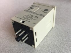 Alternative view of Omron Timer H3BG-8