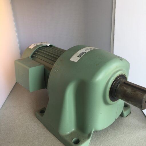 Tsubaki Gear Motor GMTA040-38L120BV4 - Image 3