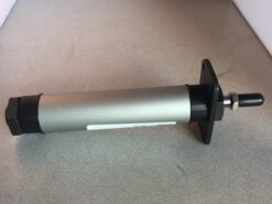 Alternative view of SMC MCN2-32X100-FA-M