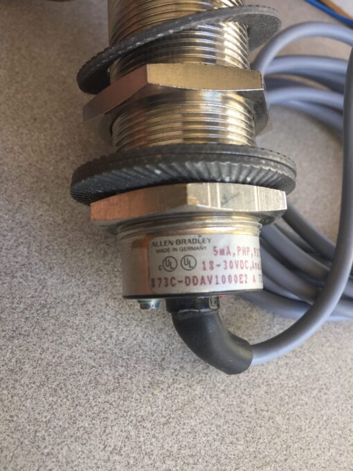 Allen-Bradley Proximity Switch 873C-DDAV1000E2 - Image 2