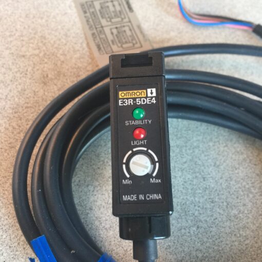 Omron E3R-5DE4 - Image 2