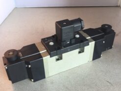 Alternative view of SMC Solenoid Valve VS7-8-FHG-D-3Z