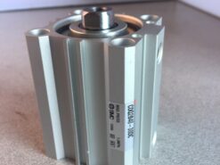 Alternative view of SMC CDQ2B40-30DC