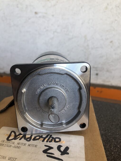 Oriental Motor Electromagnetic Brake 3RK15GN-AWMU - Image 3