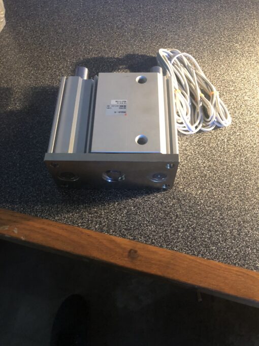 SMC MGQL63-75 - Image 4