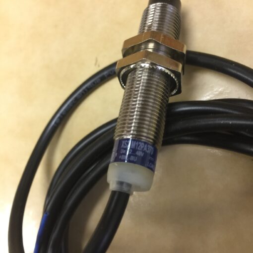 Schneider Electric Telemecanique XS2M12PA370 - Image 4