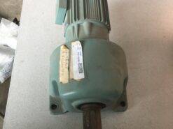 Alternative view of Tsubaki Gear Motor GMTA010-38L600V4