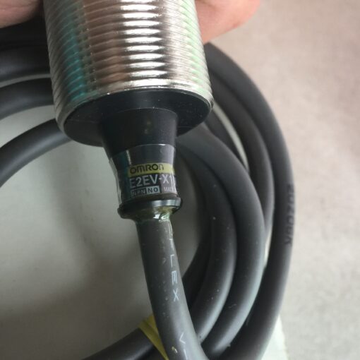 Omron Proximity Switch E2EV-X10C1 - Image 2