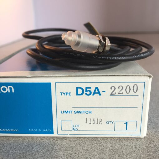 Omron Limit Switch D5A-2200 - Image 2