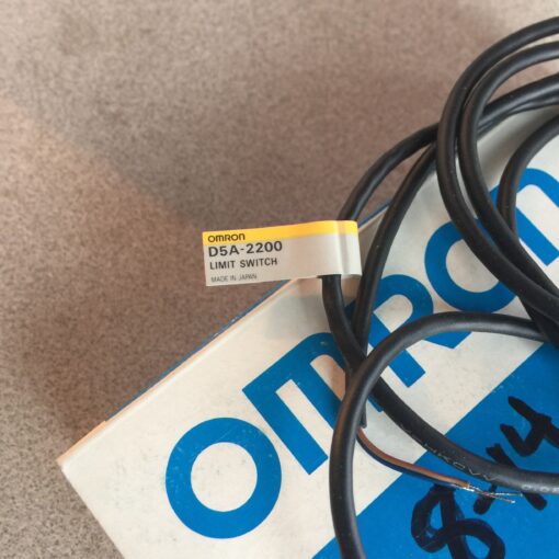 Omron Limit Switch D5A-2200 - Image 3