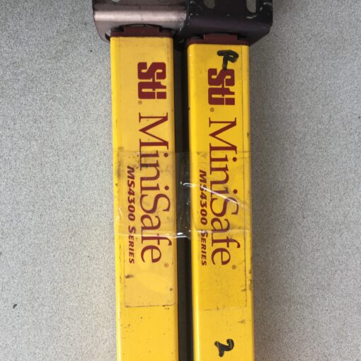 STI MiniSafe Light Curtain 42672-0440 Transmitter MS4344BX and Receiver MS4344BR