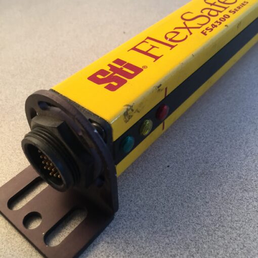 Omron STI Sensor FS4308BX-1 - Image 2