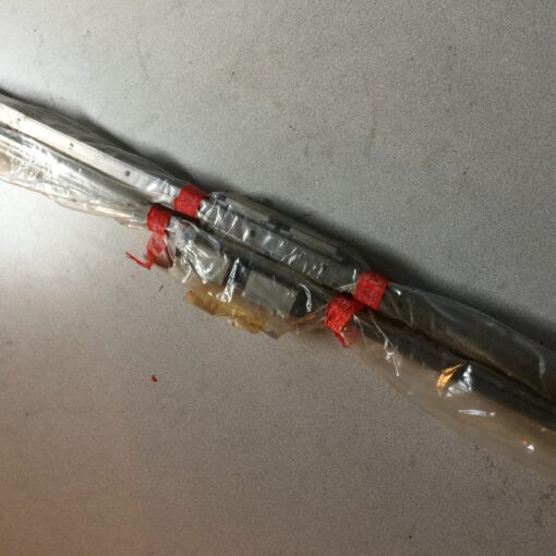 THK Linear Bearing HSR15R2UU 1240L - Image 2